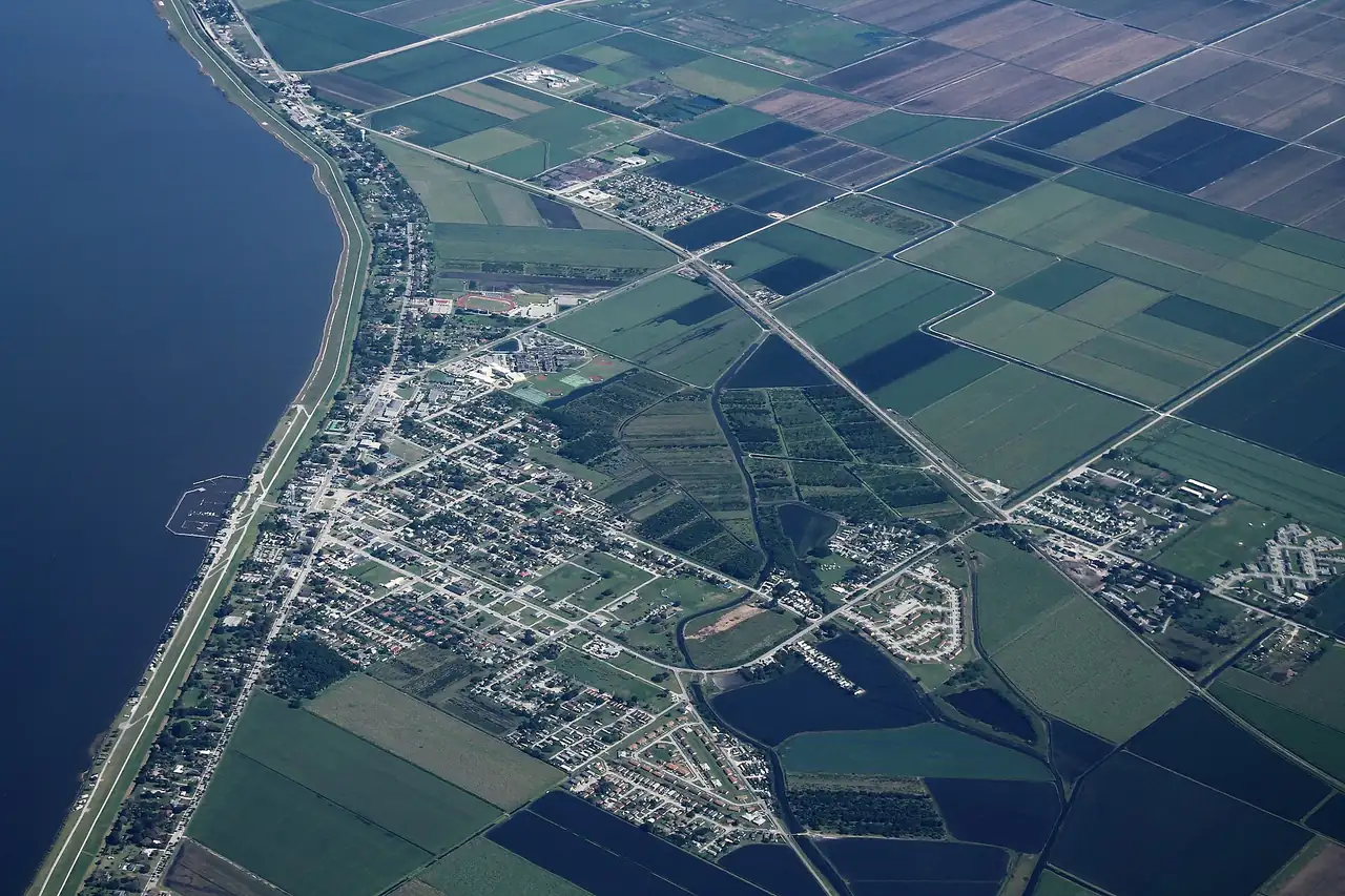 Aerial view of Pahokee and Lake Okeechobee in 2016.